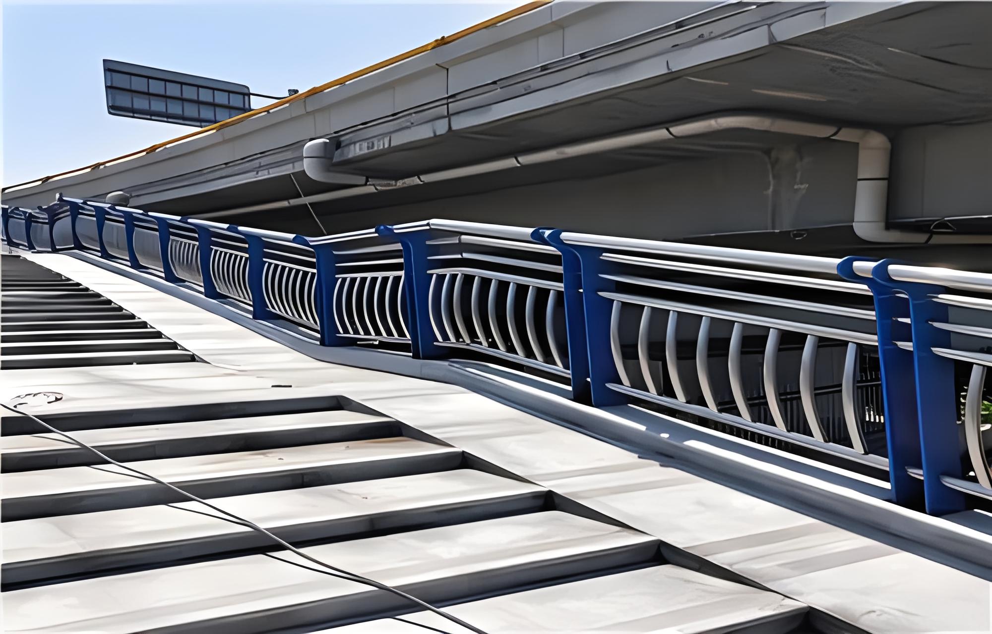 拉萨不锈钢桥梁护栏维护方案：确保安全，延长使用寿命